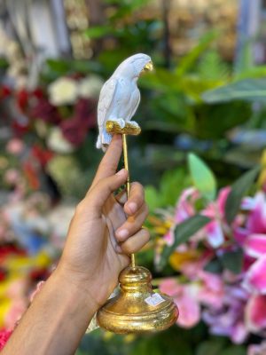 The Gilded Cockatoo – Artisan White & Gold Parrot Sculpture on Slim Perch